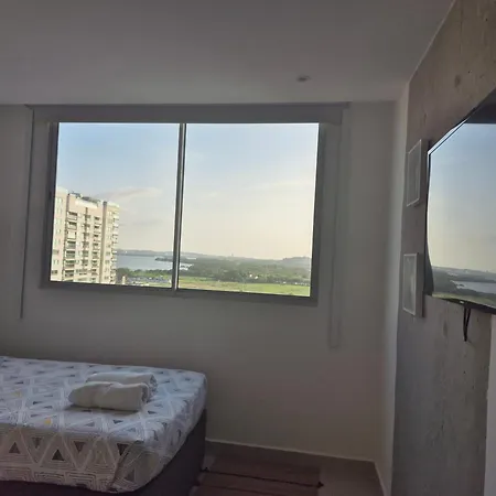 Centro De Convenciones, Aeropuerto Apartment *
